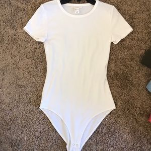 White t-shirt bodysuit